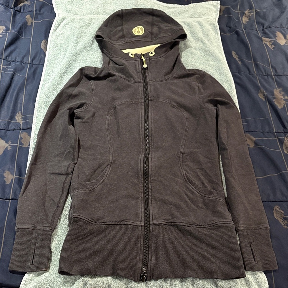 Lululemon Grey/Yellow Live Simply Jacket - size 8
